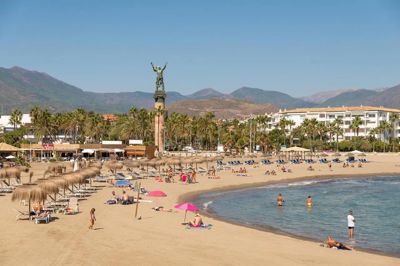 Apartment Newly Renovated 3 Bedroom Apt Next To Puerto Banus Marbella Spain